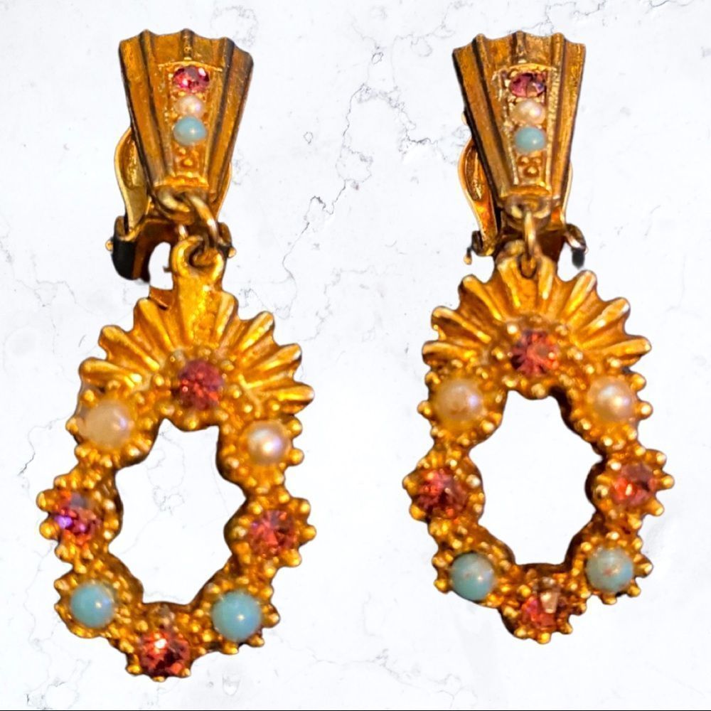 Vintage Gold Clip-on Earrings with beautiful stones